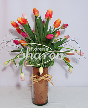 Arreglo Floral de 30 Tulipanes Cascada Brown – Florería Sharon | Arreglos  Florales | Canasta Frutal | Envío de Flores | Arreglos condolencias |